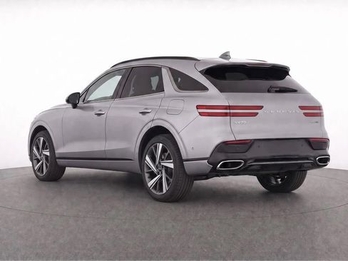 Used 2026 Genesis GV70 3.5T Sport Advanced AWD/4WD image 3