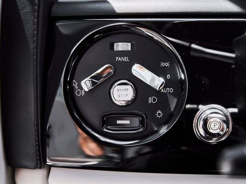 Used 2009 Rolls-Royce Phantom Coupe RWD image 47