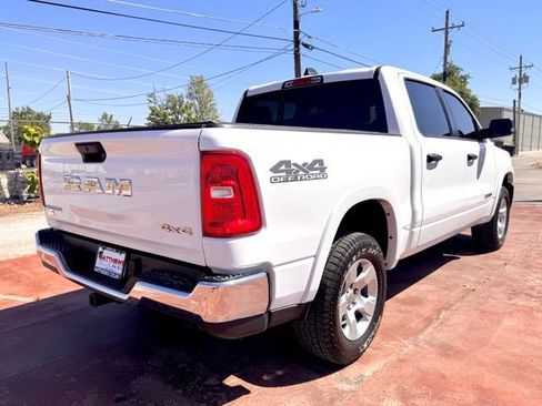 Used 2025 RAM 1500 Big Horn AWD/4WD image 5