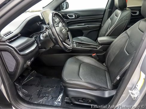 Used 2022 Jeep Compass High Altitude AWD/4WD image 9
