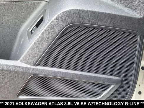Used 2021 Volkswagen Atlas SE w/ Panoramic Sunroof Package AWD/4WD image 24