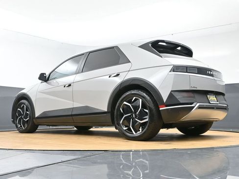 Used 2023 Hyundai Ioniq 5 SE w/ Cargo Package image 53