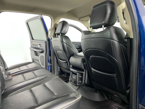Used 2021 RAM 1500 Laramie AWD/4WD image 18