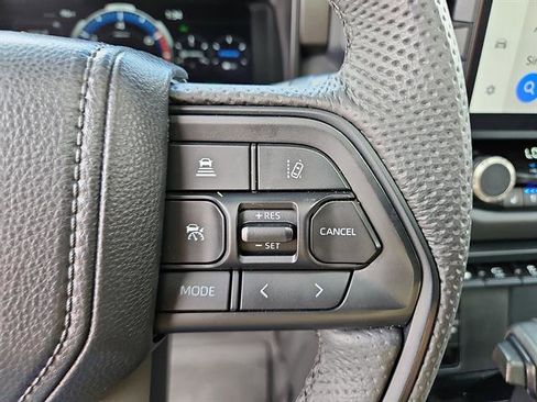Used 2025 Toyota Sequoia TRD Pro AWD/4WD image 19