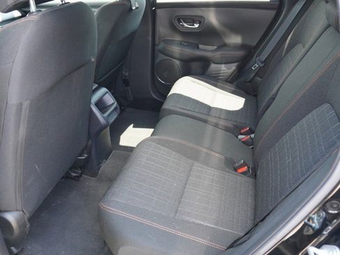 Used 2023 Honda HR-V Sport image 9