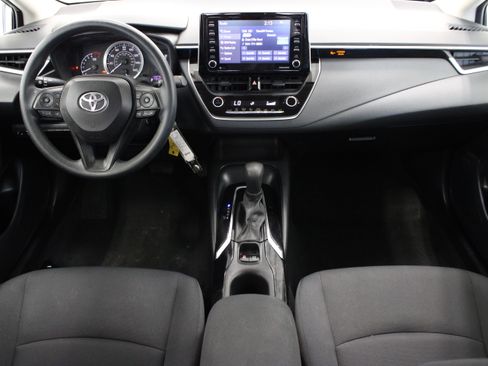 Used 2021 Toyota Corolla LE FWD image 26