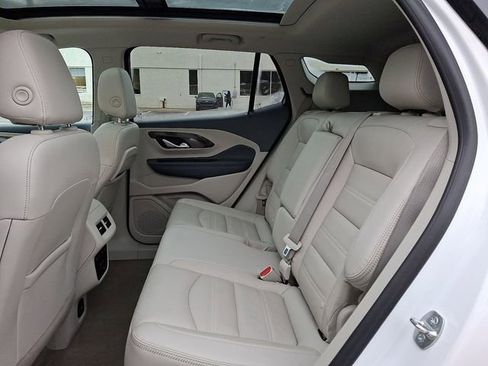 Used 2022 GMC Terrain Denali w/ Denali Premium Package image 11