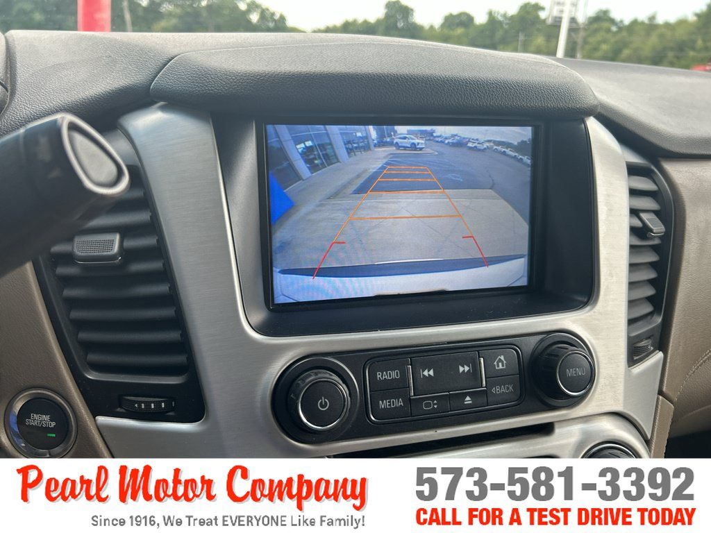 Used 2017 GMC Yukon XL SLT w/ Premium Edition AWD/4WD image 17