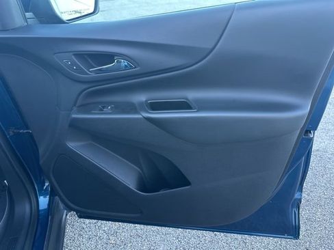 Used 2020 Chevrolet Equinox LT image 38
