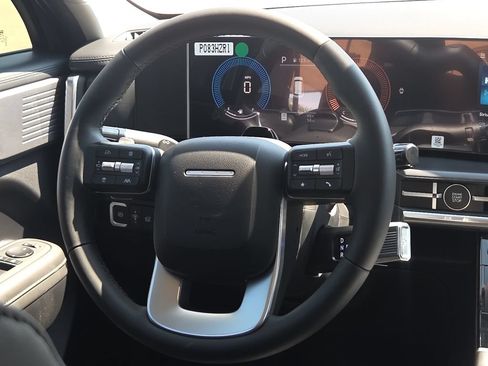 Used 2026 Hyundai Santa Fe SEL FWD image 12