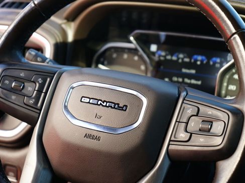 Used 2021 GMC Sierra 1500 Denali w/ Denali Ultimate Package image 22