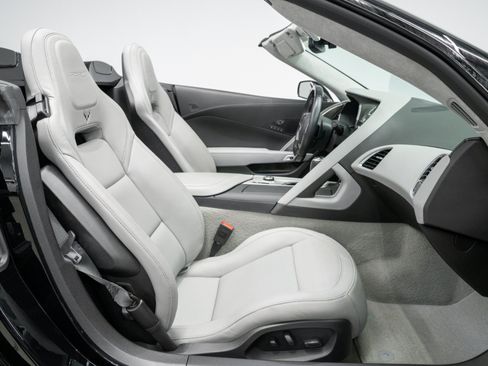 Used 2019 Chevrolet Corvette ZR1 RWD image 34