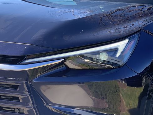 Used 2025 Lexus TX 500h AWD image 6