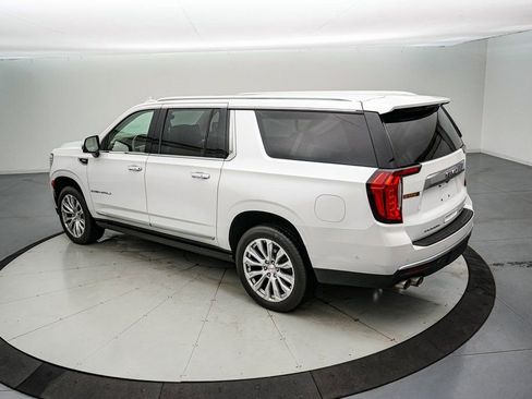 Used 2024 GMC Yukon XL Denali w/ Denali Reserve Package image 6