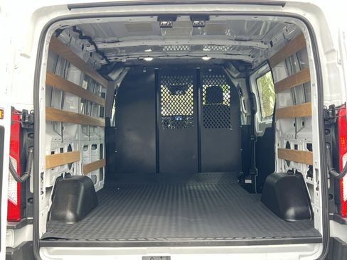 Used 2024 Ford Transit 250 Low Roof w/ Exterior Upgrade Package RWD image 29