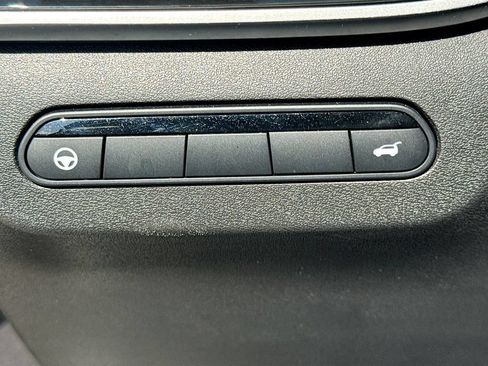 Certified 2023 INFINITI QX60 Luxe w/ Cargo Package AWD/4WD image 11