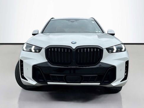 Certified 2024 BMW X5 xDrive40i w/ M Sport Package AWD/4WD image 2