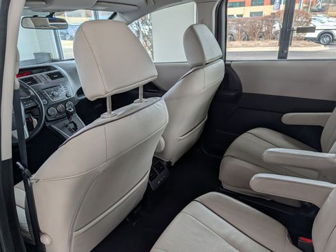 Used 2014 MAZDA MAZDA5 Grand Touring image 10