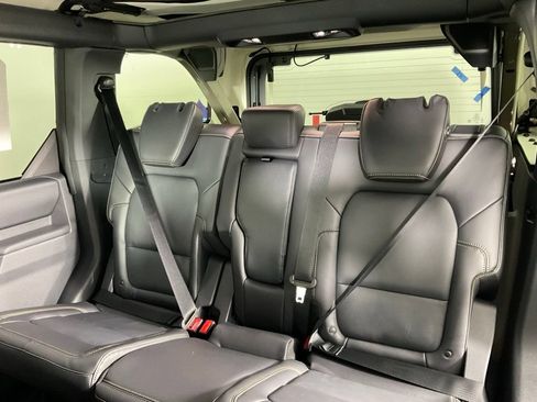 New 2026 Ford Bronco Badlands AWD/4WD image 16