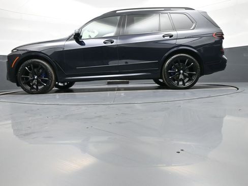 Used 2024 BMW X7 xDrive40i w/ M Sport Package image 39