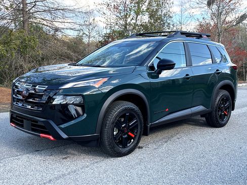 New 2026 Nissan Rogue SV image 3