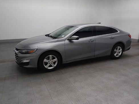 Used 2024 Chevrolet Malibu LS FWD image 2