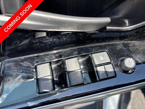Used 2023 Toyota bZ4X FWD image 18