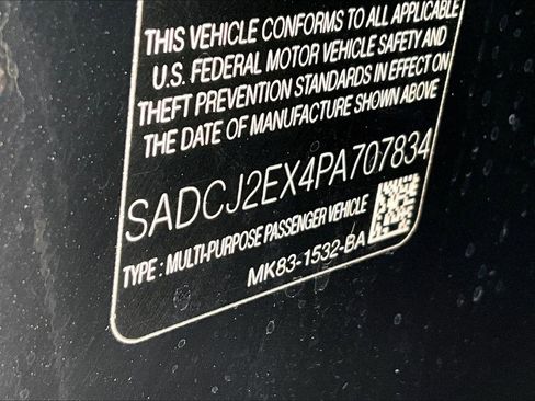 Used 2023 Jaguar F-PACE S image 34