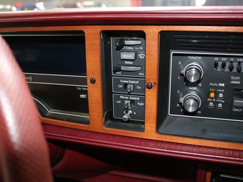 Used 1988 Cadillac Eldorado Coupe FWD image 54