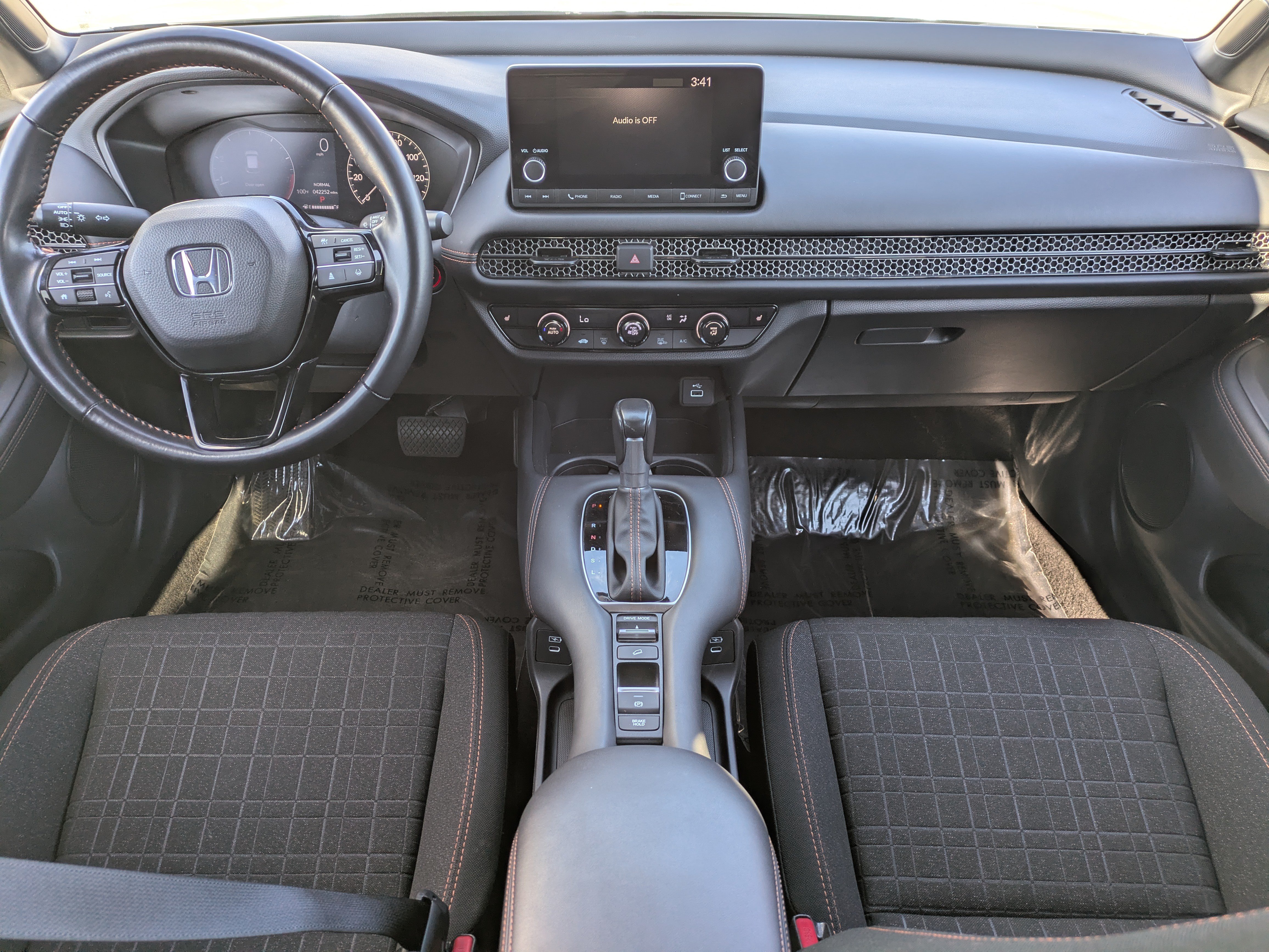 Used 2025 Honda HR-V Sport image 15