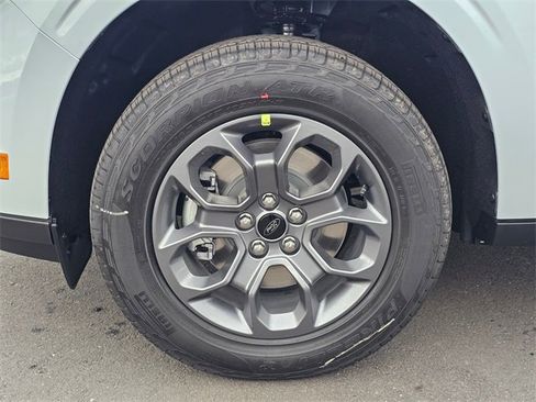 New 2026 Ford Maverick XLT w/ XLT Luxury Package image 8