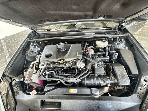 Used 2025 Toyota Camry SE image 22