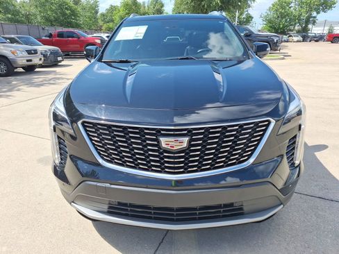 Used 2023 Cadillac XT4 Premium Luxury FWD image 9