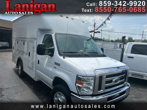 Used 2012 Ford E-350 and Econoline 350 Super Duty RWD image 1