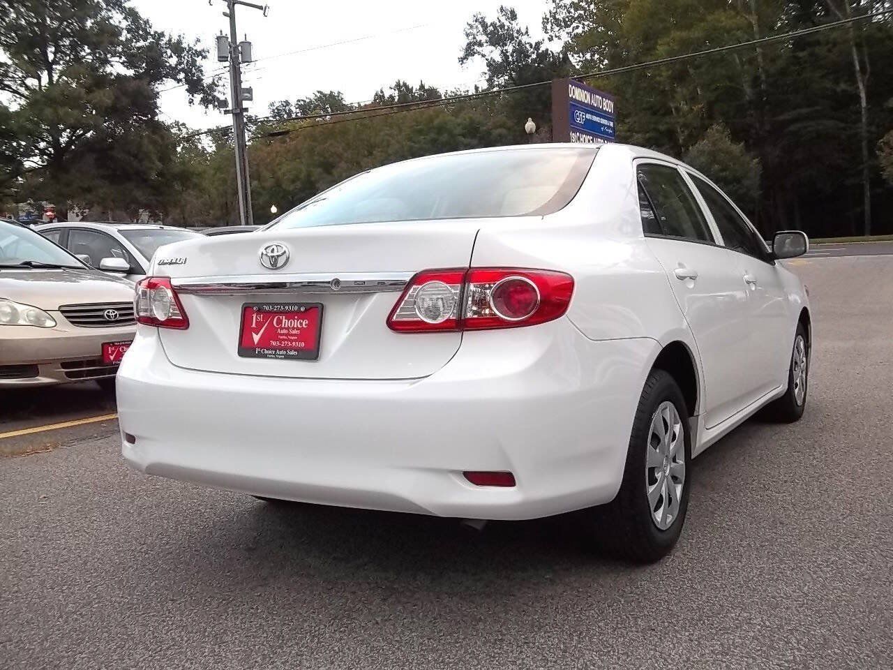Used 2013 Toyota Corolla L FWD image 4