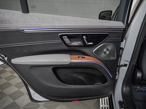 Certified 2023 Mercedes-Benz EQS 580 4MATIC SUV image 20
