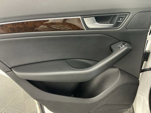 Used 2015 Audi Q5 2.0T Premium Plus w/ Technology Package image 9