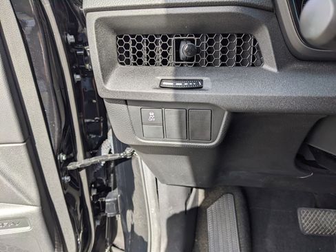 Used 2023 Honda CR-V LX image 36