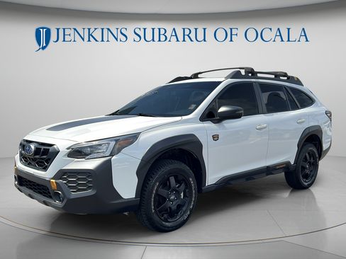 Used 2025 Subaru Outback Wilderness AWD/4WD image 7