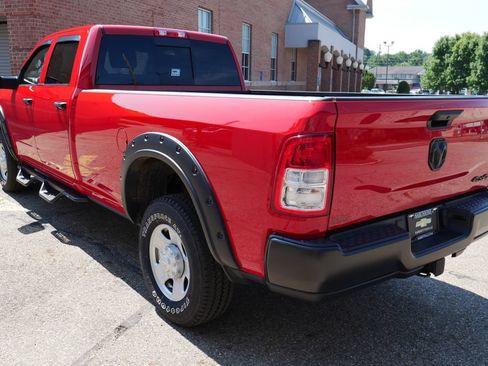 Used 2024 RAM 3500 Tradesman w/ Snow Chief Group AWD/4WD image 5