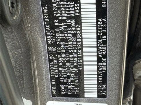 Used 2024 Toyota Camry SE image 31