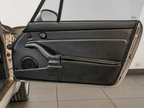 Used 1997 Porsche 911 Carrera image 20