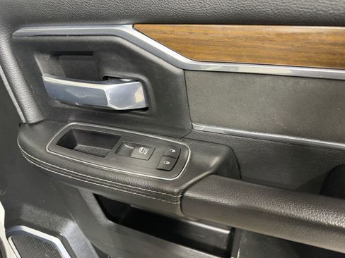 Used 2024 RAM 2500 Laramie image 27