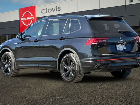 Used 2023 Volkswagen Tiguan SE R-Line FWD image 7