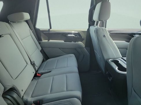 Used 2026 Chevrolet Tahoe LS RWD image 28