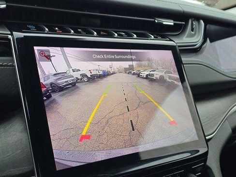 Used 2022 Jeep Grand Cherokee Limited 4xe w/ MOPAR Finishing Package image 31