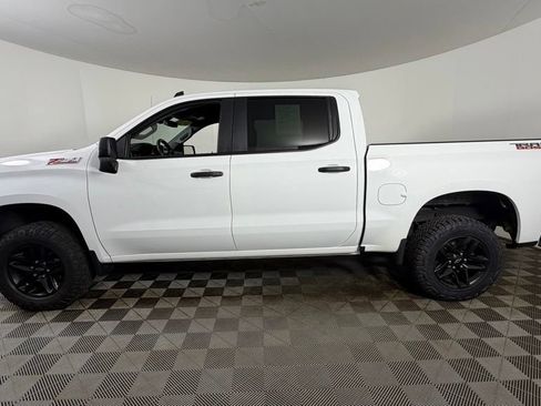 Used 2022 Chevrolet Silverado 1500 Custom Trail Boss AWD/4WD image 5
