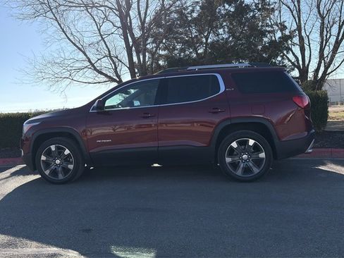 Used 2017 GMC Acadia SLT w/ LPO, Cargo Package image 10