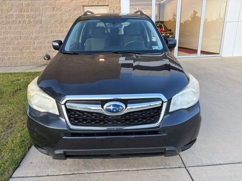 Used 2015 Subaru Forester 2.5i Premium w/ All-Weather Package AWD/4WD image 8