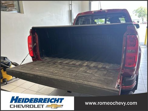 Used 2016 Chevrolet Colorado Z71 AWD/4WD image 15